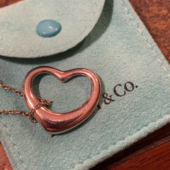 Tiffany & Co. Large Open Heart Pendant Necklace - Picture 4 of 5